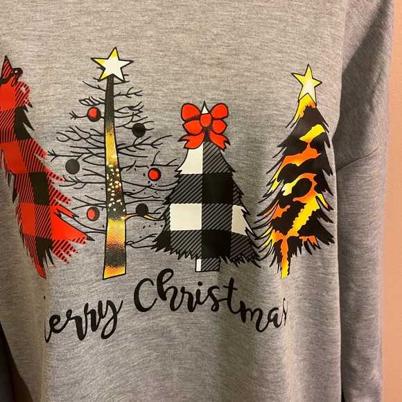 Sweatshirt - Picture 2 of 2